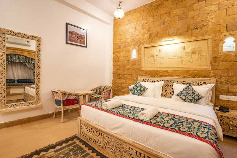 Rang Niwas Hotel